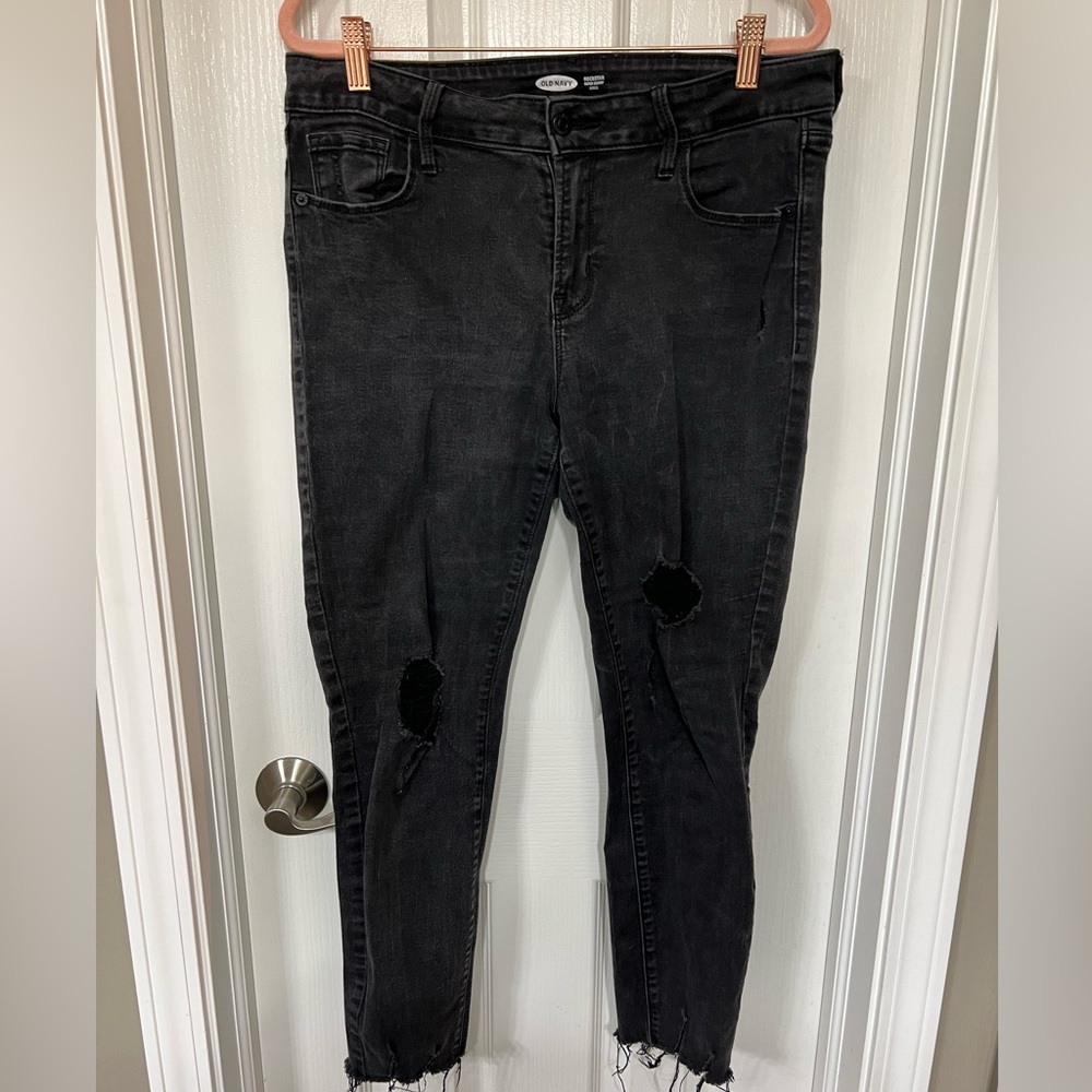 Old Navy Black Rockstar Super Skinny Ankle Distressed Jeans Size 12